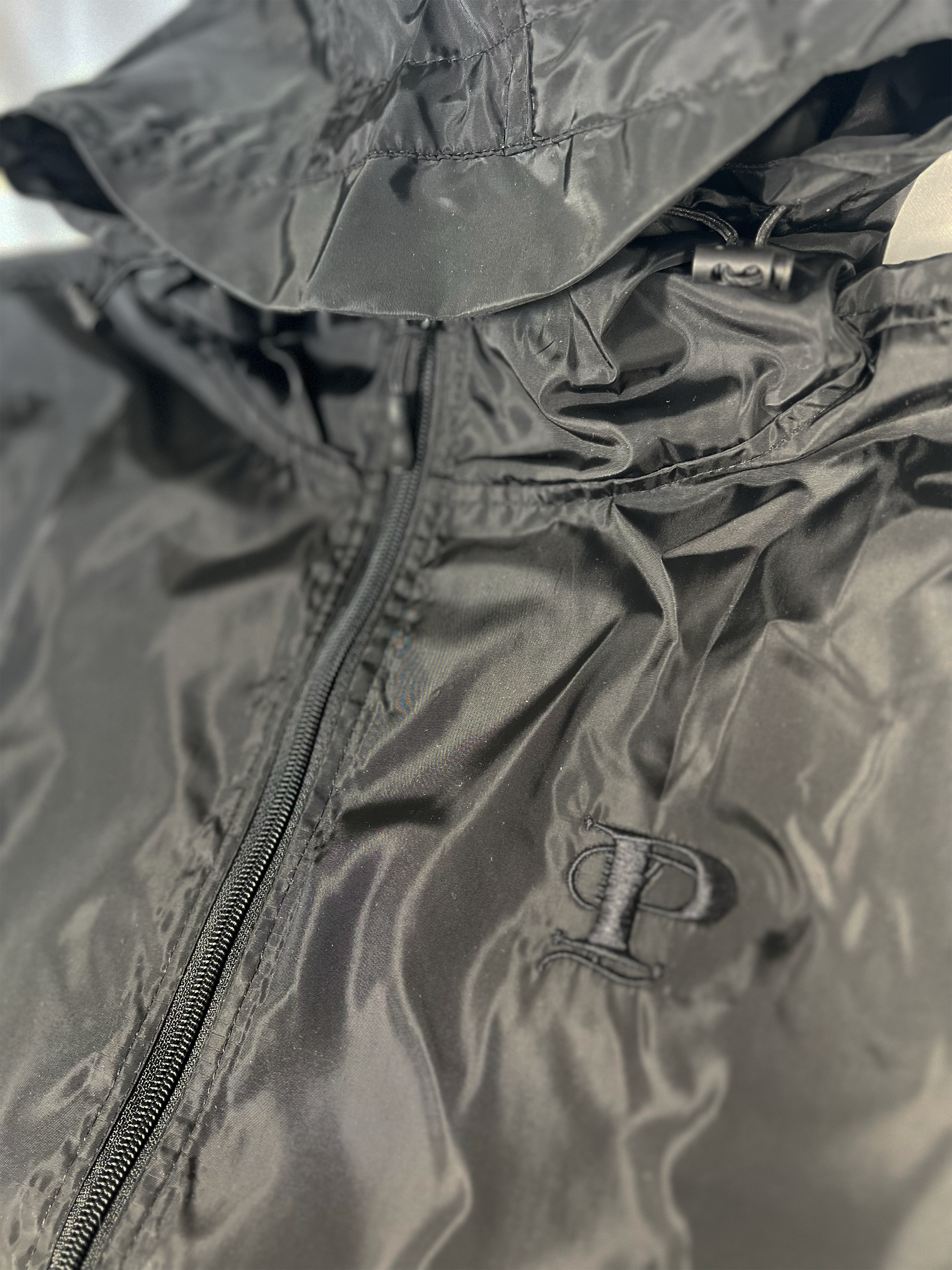 Monogram Adult Windbreaker (BLK/BLK)